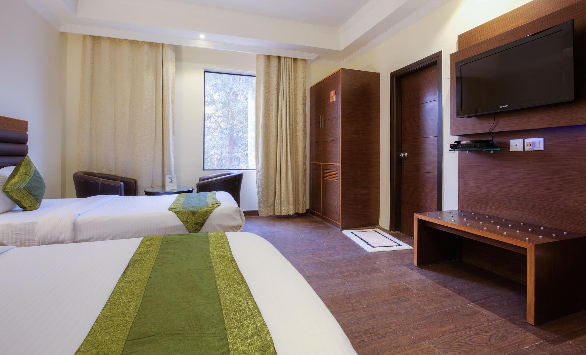 Treebo White Castle, Gurgaon Hotel Exterior foto