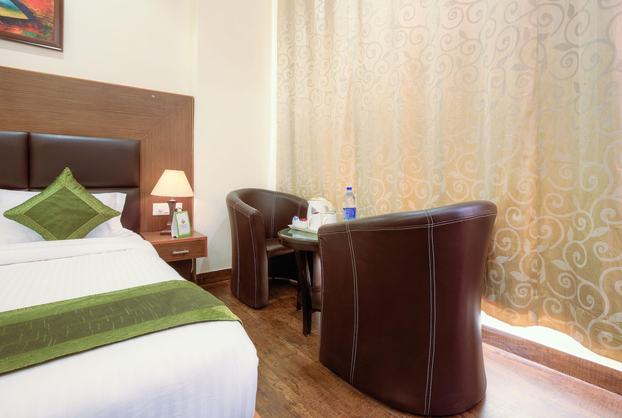 Treebo White Castle, Gurgaon Hotel Exterior foto
